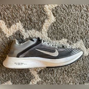 Nike Zoom Fly